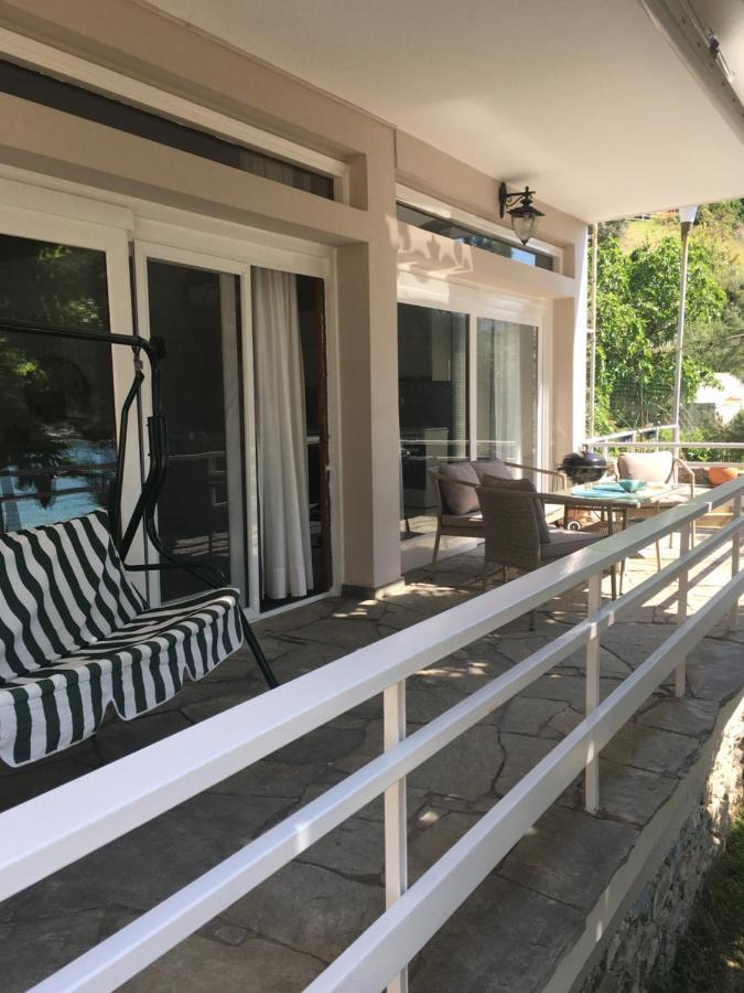 Secret Bay Apartment Palaiontsiflikion Luaran gambar