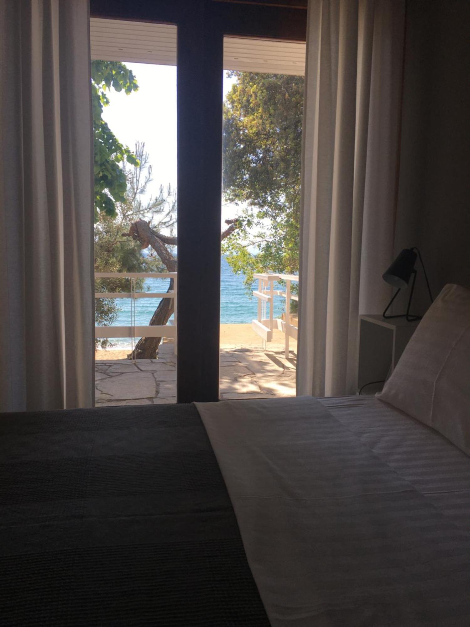 Secret Bay Apartment Palaiontsiflikion Luaran gambar
