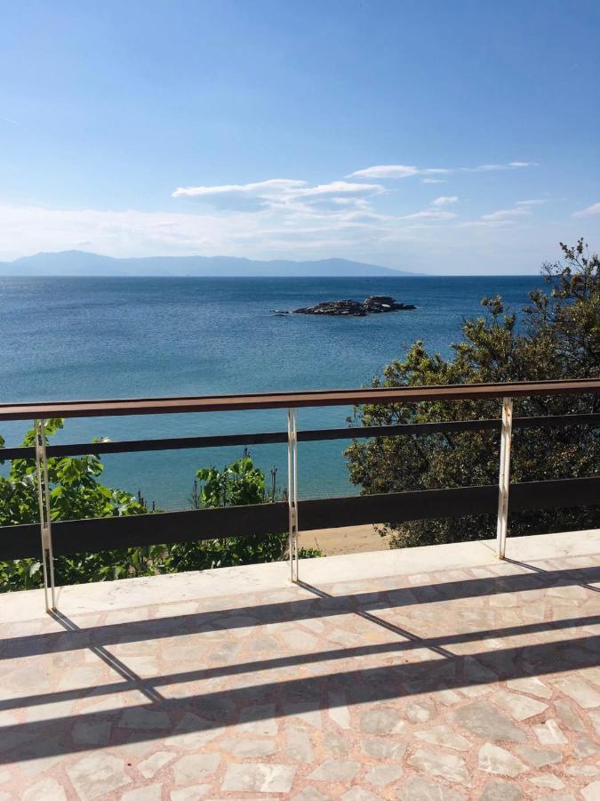 Secret Bay Apartment Palaiontsiflikion Luaran gambar