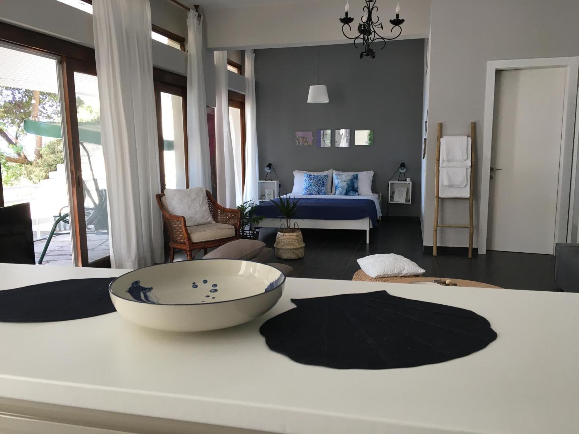 Secret Bay Apartment Palaiontsiflikion Luaran gambar